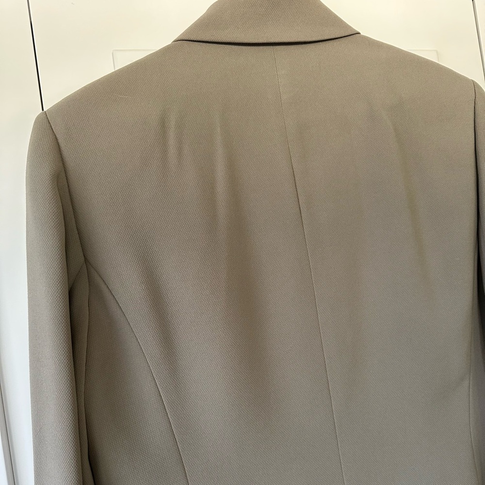 Anne Klein Tan Taupe Blazer, Size 10 - Picture 4 of 8